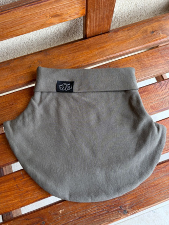 Parma tvarovaný nákrčník - oliva - dvojvrstvový