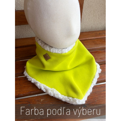 Warmkeeper trojuholníkový nákrčník podšitý barančekom