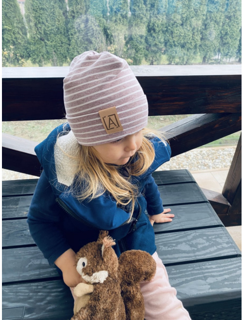 Žíhaná čiapka s vyhnutým lemom - staroružová pásikavá