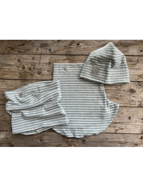 Žíhaný rebro tvarovaný nákrčník - machový pásikavý