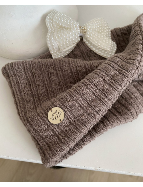 Preklopená svetrová čelenka Deluxe CAPPUCCINO