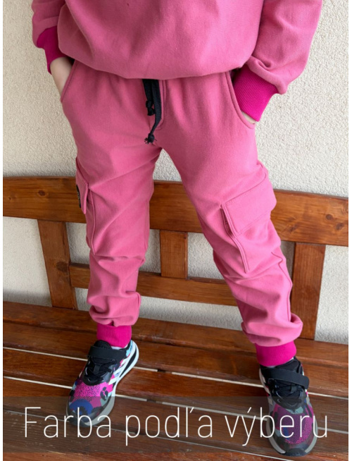 PARMA KAPSOVÉ gate ELIT s vreckami a rastúcou manžetou