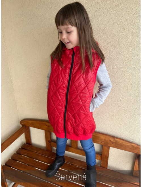 Pérová vesta s rovnozipsom a stojačikovou kapucňou
