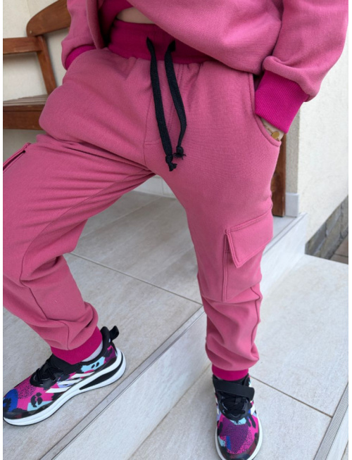 PARMA KAPSOVÉ gate ELIT s vreckami a rastúcou manžetou - jahodová